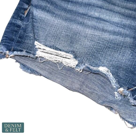 BKE Denim Gabby Stretch High Rise Denim Short Size 27 Distressed Corey Wash - Picture 9 of 16